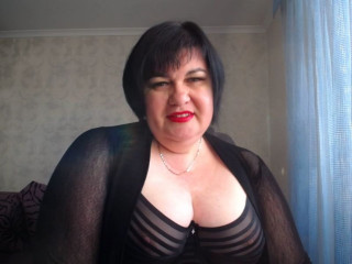 Die Livecam von JuicyLady bietet Anal-Sex, Dominant, Oralsex, Orgien, Rollenspiele, Sexspielzeug, Spanking, Swinger, Telefonsex, Voyeurismus im Sexchat